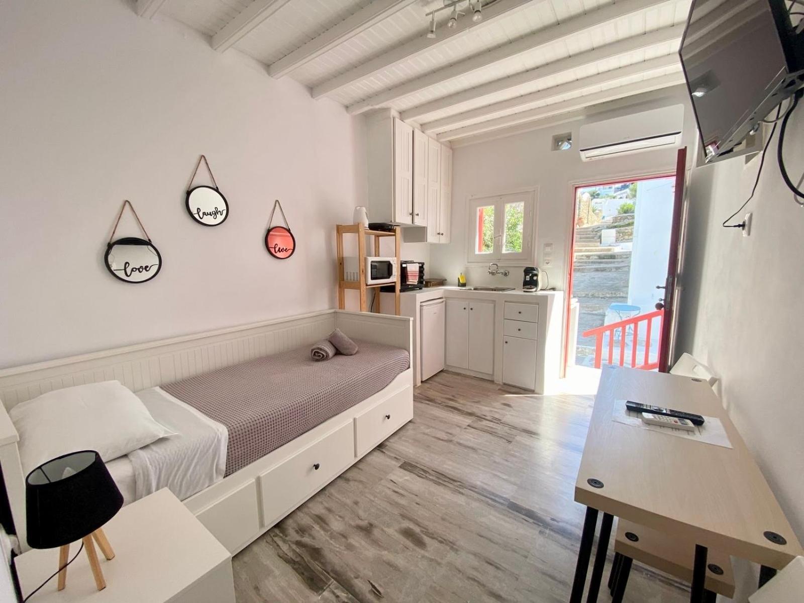 Mykonos TownElenitas Town House With Balcony And Sea Viewアパートメント エクステリア 写真